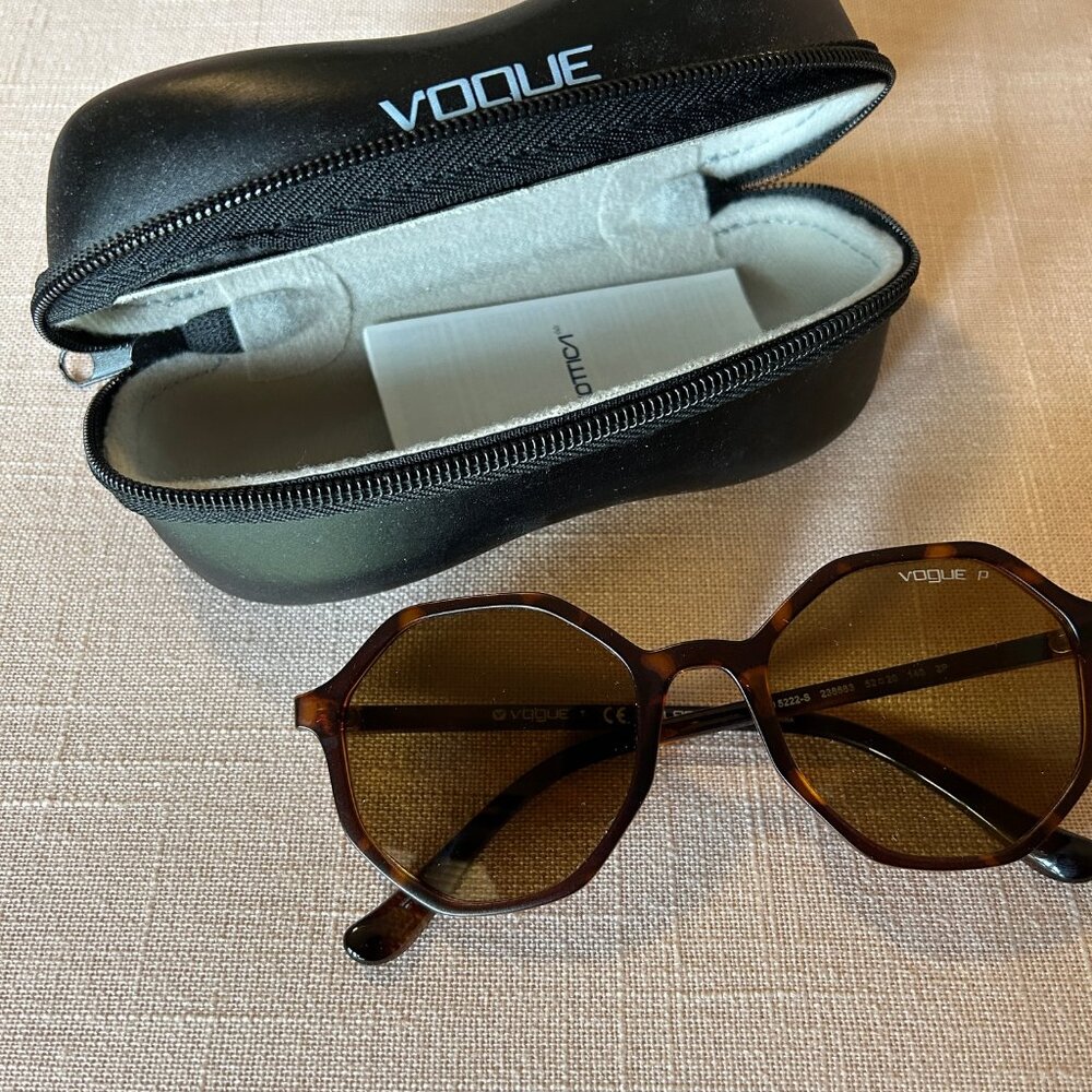 Vogue Sunglasses Octagon Tortoise Shell